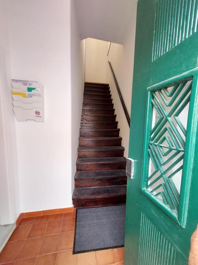 Wolley - Peniche Guesthouse Esterno foto