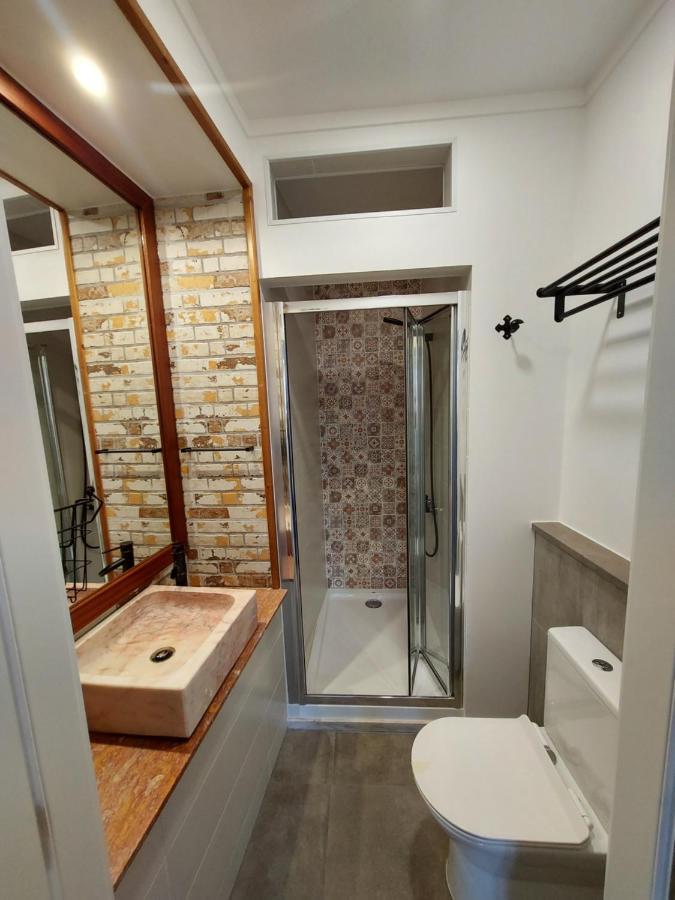 Wolley - Peniche Guesthouse Esterno foto