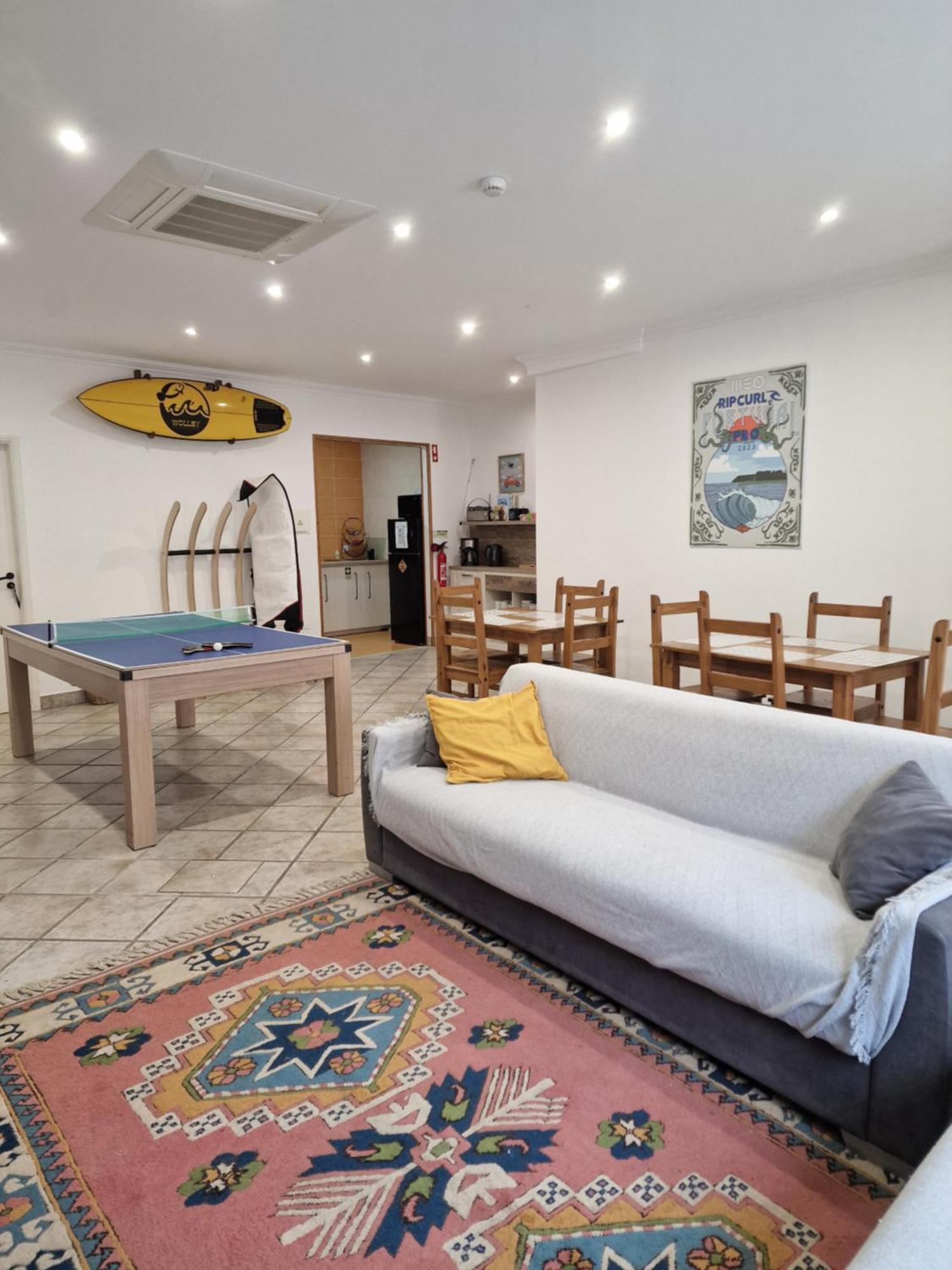 Wolley - Peniche Guesthouse Esterno foto